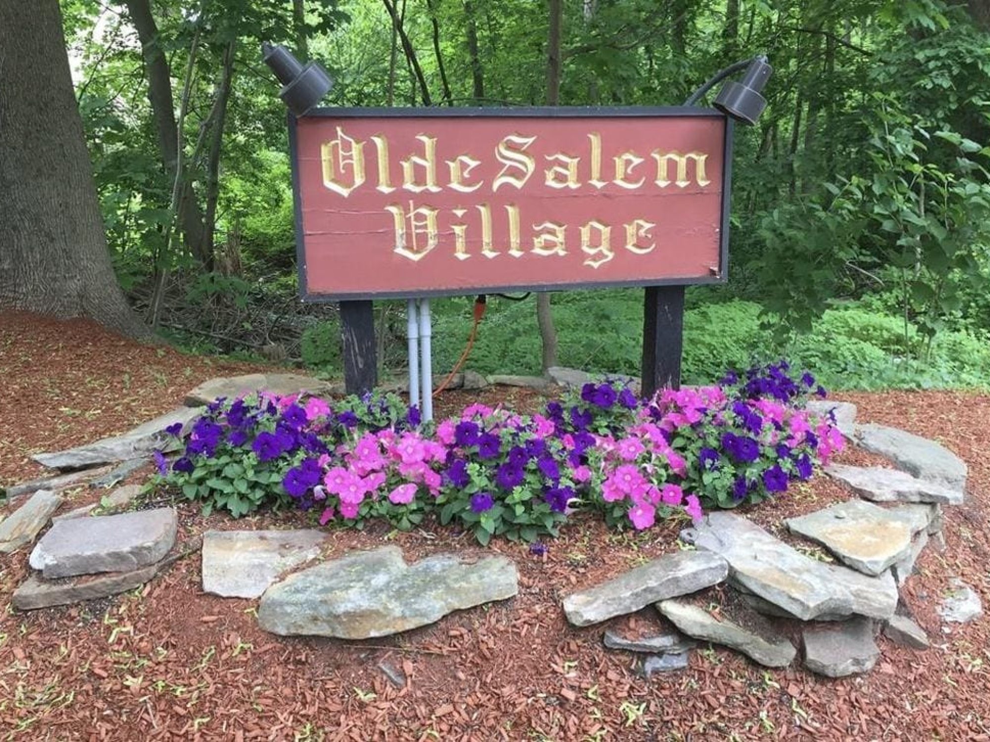Olde Salem Village Condominiums