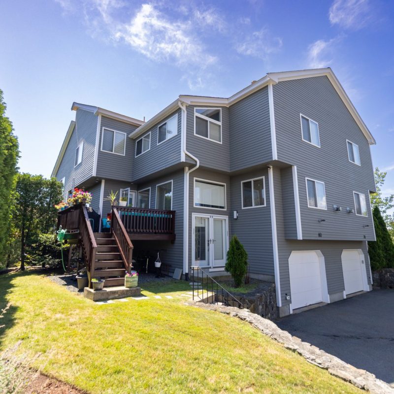 Green Dolphin - Salem